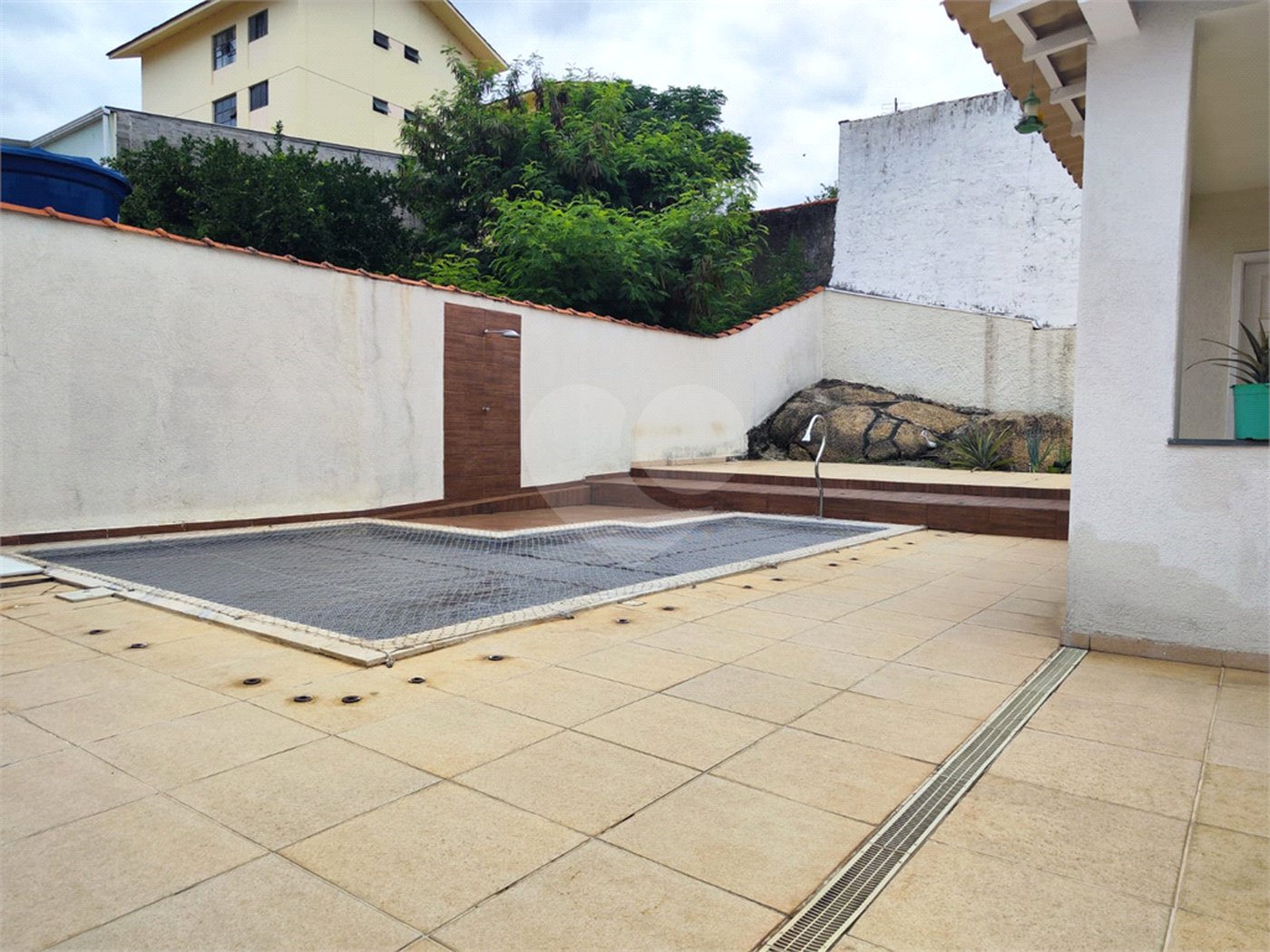 Sobrado à venda com 2 quartos em Jardim Emília, Sorocaba, SP