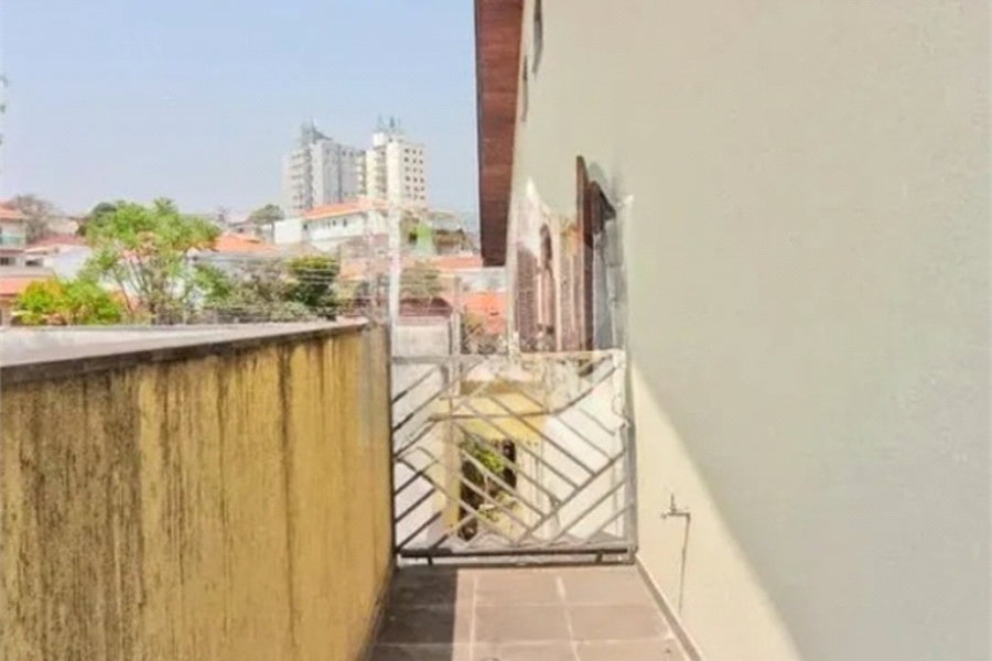 Sobrado à venda com 3 quartos em Vila Bonilha, São Paulo, SP