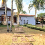 Casa à venda ou para alugar com 5 quartos, sendo 4 suítes, no condomínio Moradas São Luiz, Salto - SP