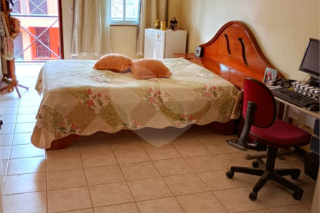 Casa à venda com 3 quartos, sendo 1 suíte, em Boqueirão, Saquarema, RJ