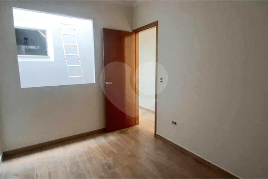 Sobrado à venda com 3 quartos, sendo 1 suíte, em Tremembé, São Paulo, SP