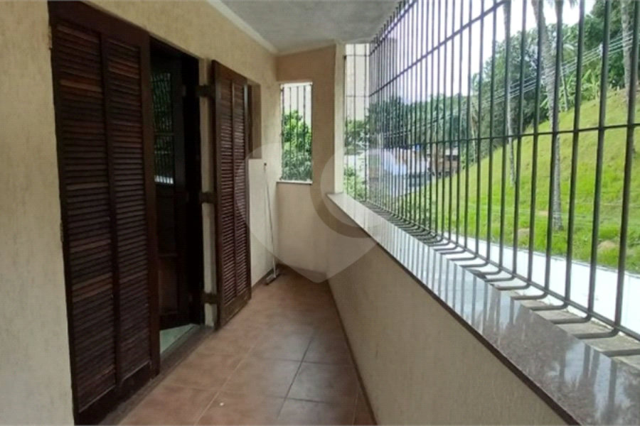 Sobrado para alugar com 3 quartos, sendo 1 suíte, em Parque Maria Domitila, São Paulo, SP