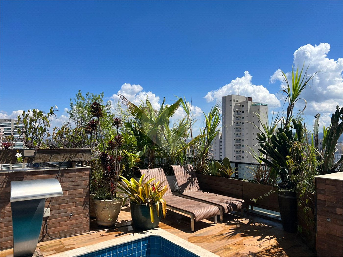 Cobertura à venda com 4 quartos, sendo 3 suítes, em Santana, São Paulo, SP