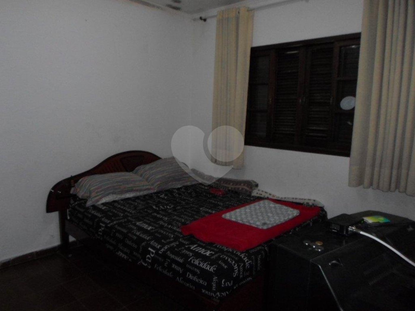 Casa à venda com 4 quartos, sendo 1 suíte, em Santana, São Paulo, SP