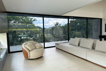 Casa à venda com 5 suítes no condomínio Porto de Atibaia, Atibaia - SP
