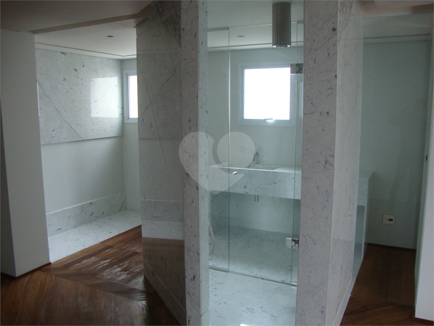 Apartamento à venda com 4 suítes em Jardim Fonte do Morumbi, São Paulo, SP