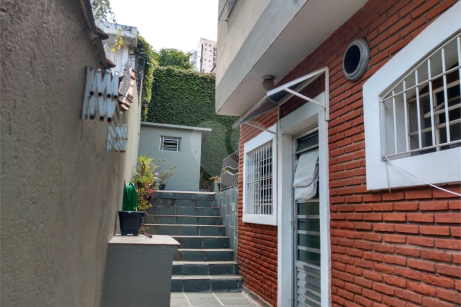 Sobrado à venda com 4 quartos em Pirituba, São Paulo, SP