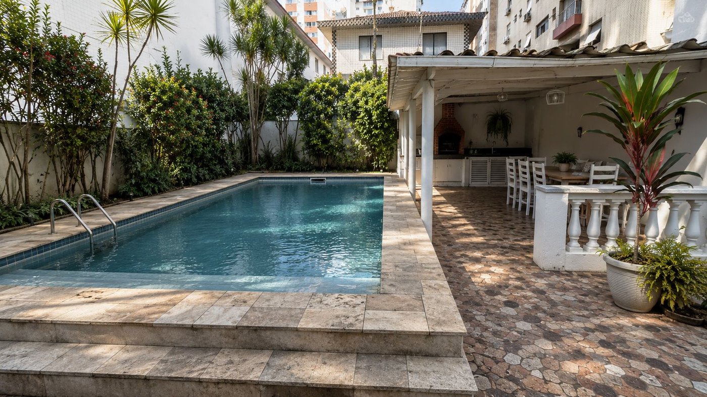 Casa dos Sonhos no Canal 6 – Piscina, Privacidade e 450m² de Terreno