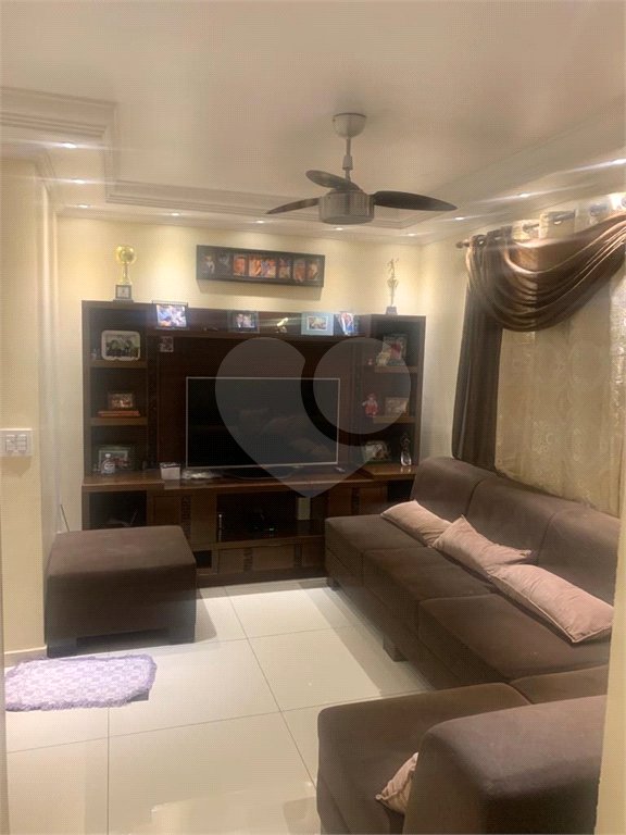 Apartamento à venda com 3 quartos, sendo 1 suíte, em Jardim São Luís, São Paulo, SP
