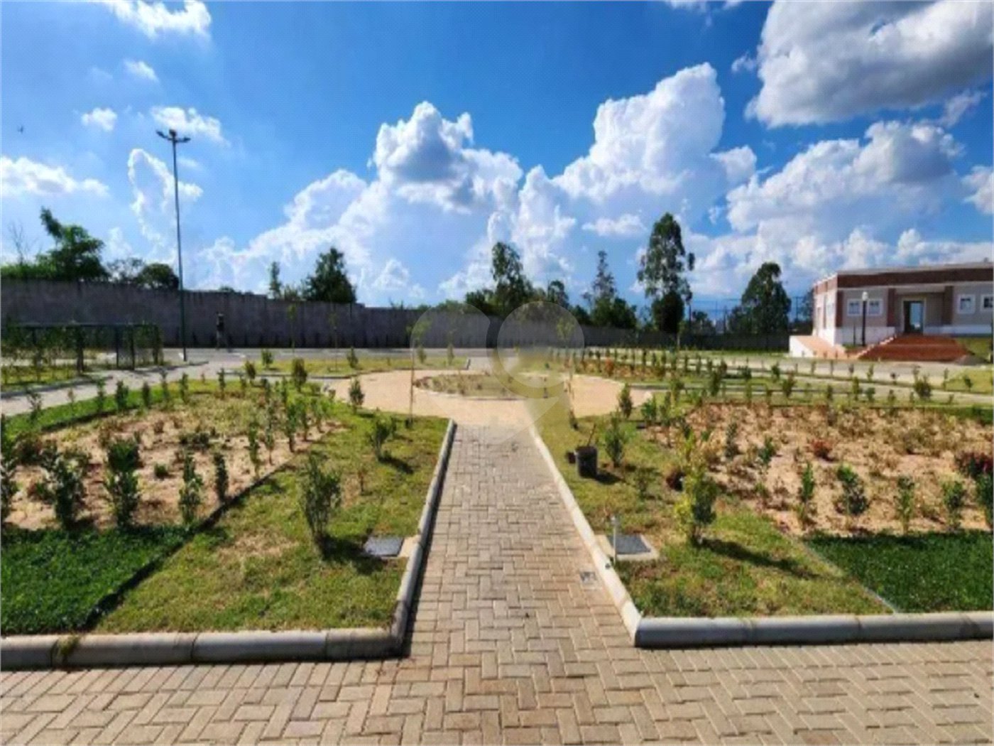 Casa à venda com 3 suítes no condomínio Residencial London Park, Indaiatuba - SP