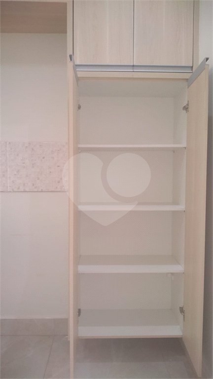 Casa à venda com 3 quartos, sendo 1 suíte, no condomínio Terras da Estância, Paulínia - SP