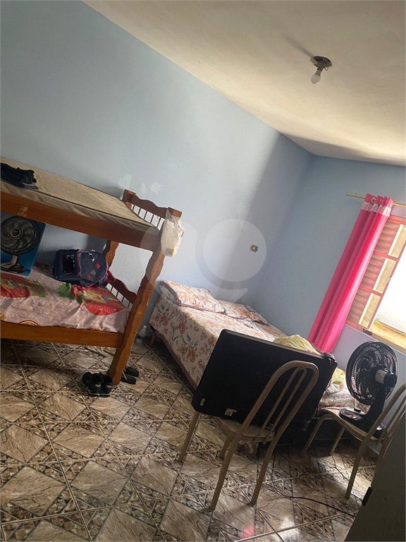 Sobrado à venda com 2 quartos em Jardim São Judas Tadeu, Salto, SP