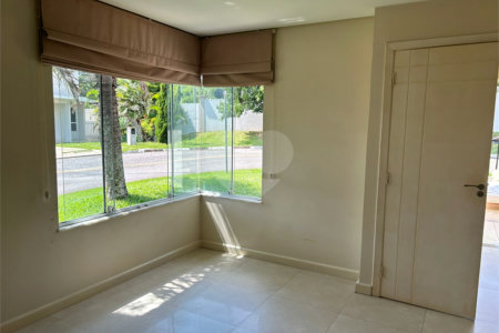 Casa à venda com 3 suítes no condomínio Terras de São Francisco, Vinhedo - SP