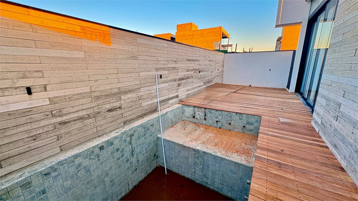 Casa à venda com 3 suítes no condomínio Terras Alpha Nova Esplanada, Votorantim - SP