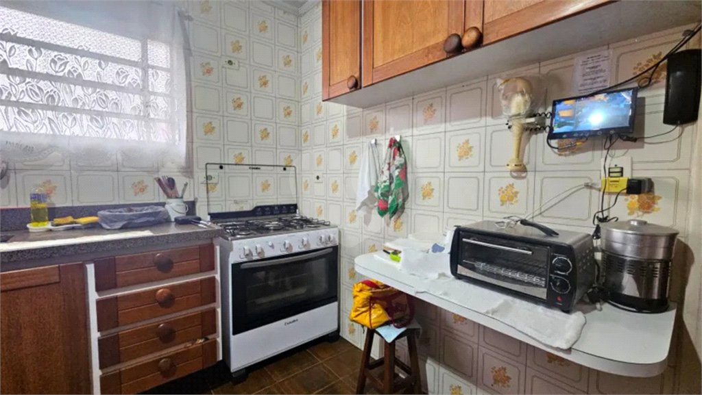 Casa de Vila à venda com 4 quartos, sendo 2 suítes, em Sumarezinho, São Paulo, SP
