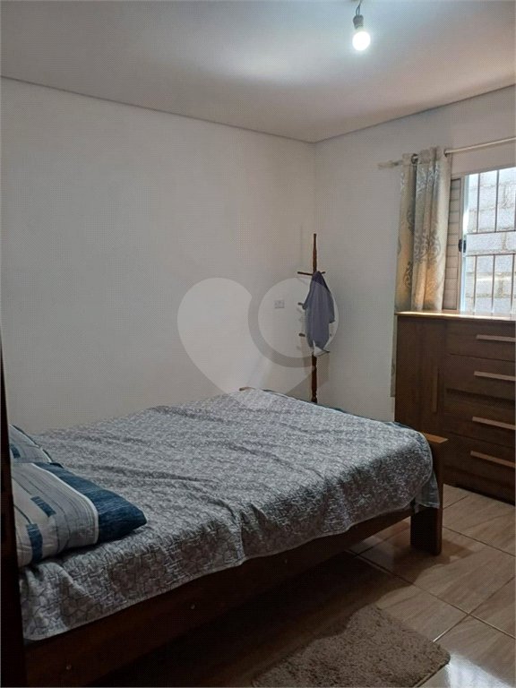 Casa à venda com 3 quartos, sendo 1 suíte, em Jardim Vinhas do Sol (mailasqui), São Roque, SP