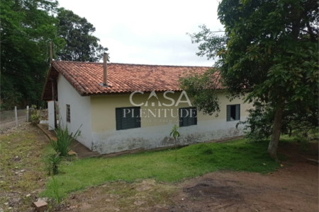 Sítio à venda com 2 quartos em Gramadão, São Miguel Arcanjo, SP