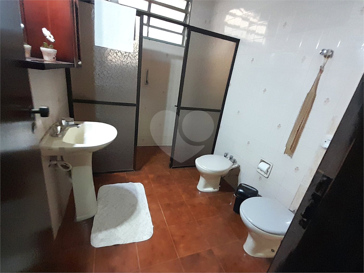 Casa à venda com 5 quartos, sendo 1 suíte,  em Jardim Anhangüera, Ribeirão Preto, SP