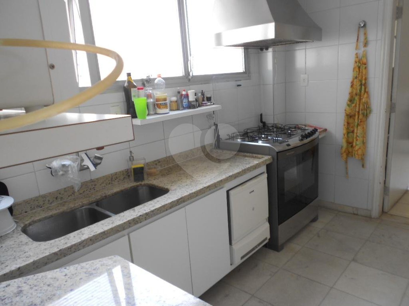 Apartamento à venda com 3 quartos, sendo 1 suíte,  em Santa Cecília, São Paulo, SP