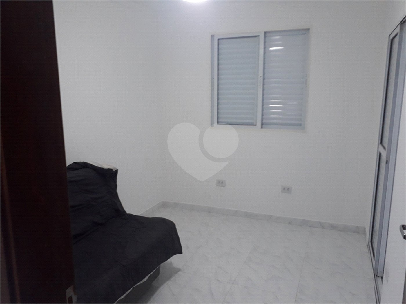 Sobrado à venda com 4 quartos, sendo 1 suíte, em Tremembé, São Paulo, SP