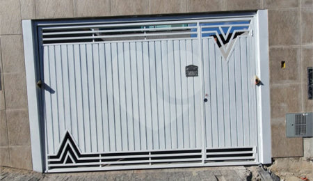 Casa à venda com 3 suítes em Vila Maricy, Guarulhos, SP