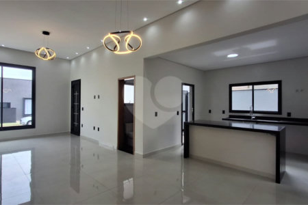 Casa à venda com 3 quartos, sendo 1 suíte, no condomínio Reserva Ipanema, Sorocaba - SP