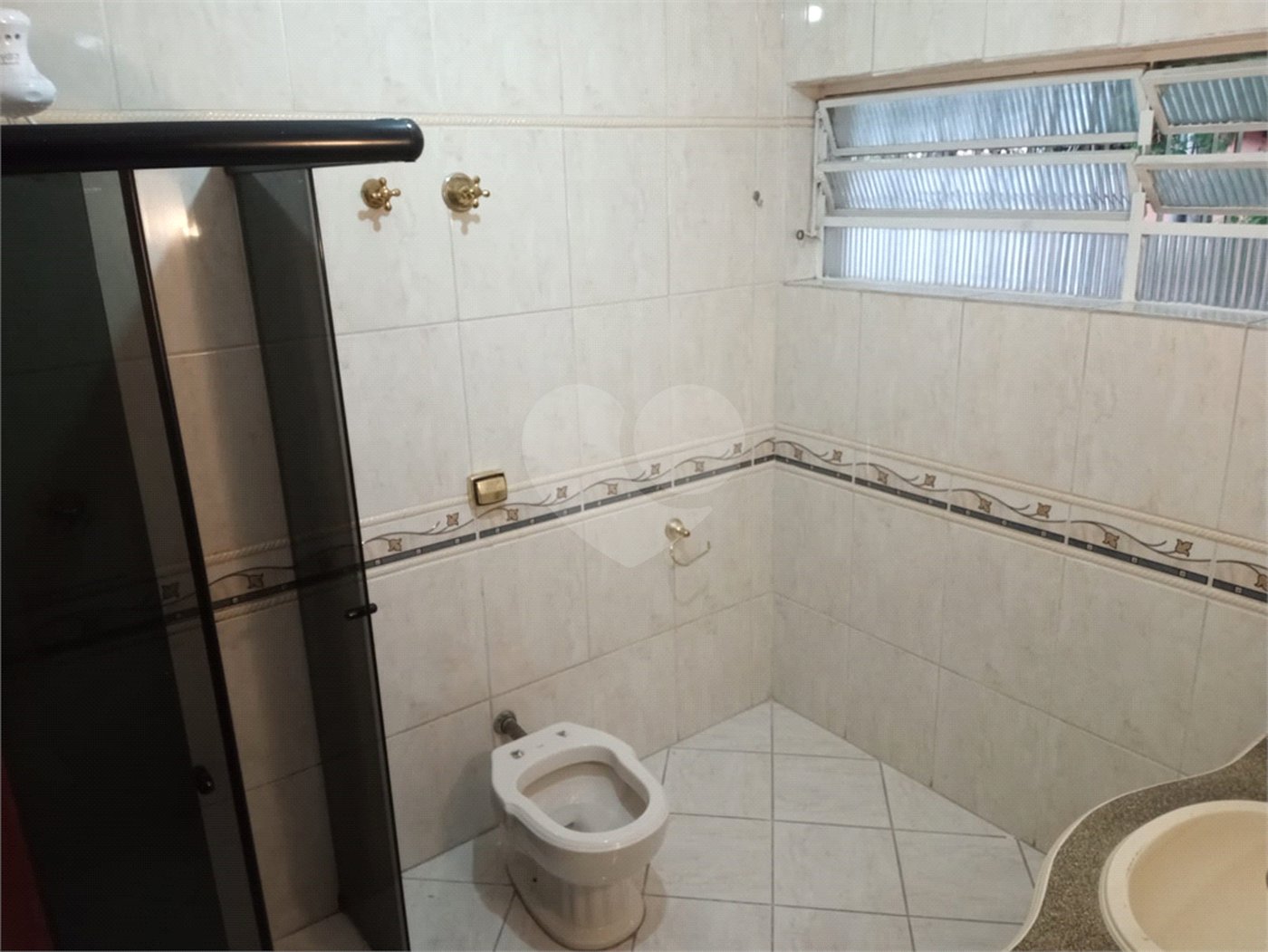 Casa Térrea à venda ou para alugar com 3 quartos, sendo 1 suíte, em Caxingui, São Paulo, SP