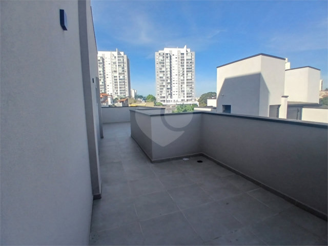 Casa à venda com 2 quartos, sendo 1 suíte,  no condomínio Sintra, São Paulo - SP