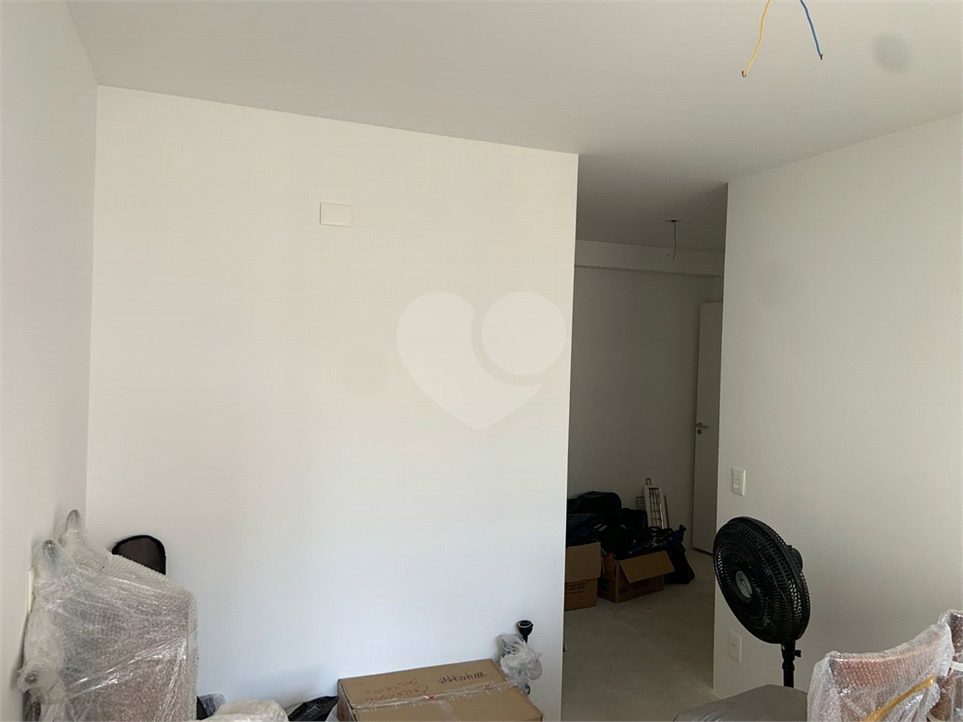 Apartamento à venda com 3 suítes em Bela Aliança, São Paulo, SP