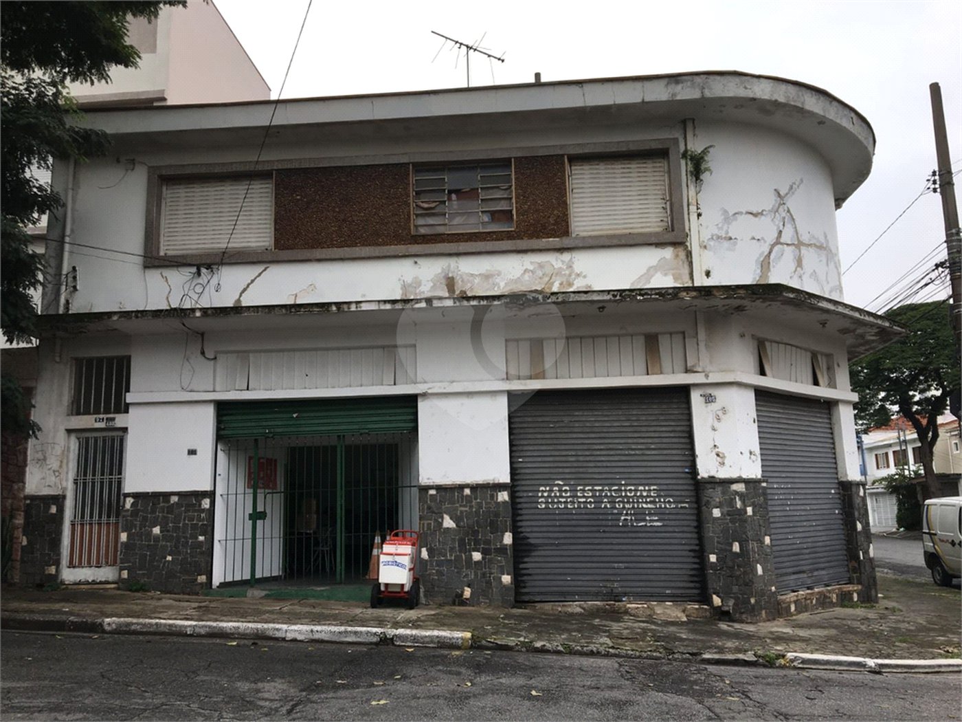 Casa à venda com 3 quartos em Jardim Aeroporto, São Paulo, SP