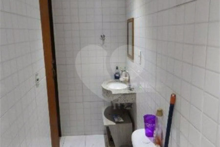 Sobrado à venda com 3 quartos, sendo 1 suíte, em Vila Ré, São Paulo, SP