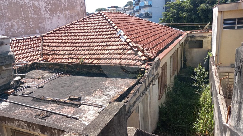 Terreno à venda com 8 quartos, sendo 2 suítes, em Santana, São Paulo, SP