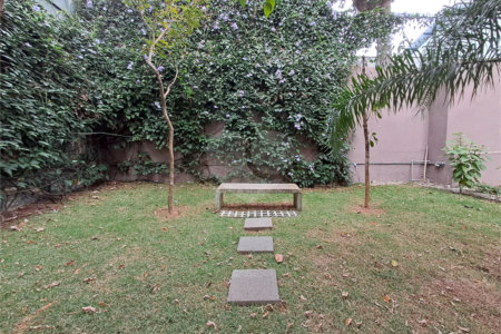 Apartamento à venda ou para alugar com 1 quarto em Vila Pompéia, São Paulo, SP