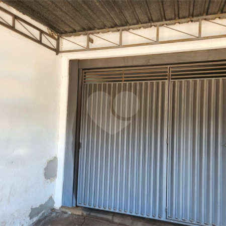 Sobrado à venda com 3 quartos, sendo 1 suíte, em Jardim Floridiana (vila Xavier), Araraquara, SP