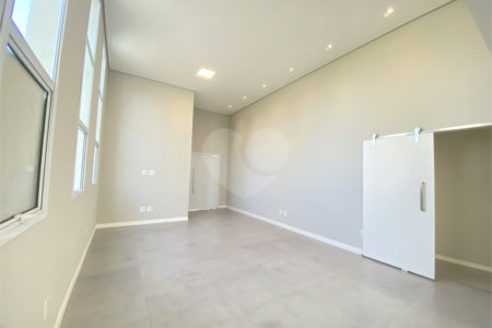 Casa à venda com 3 quartos, sendo 1 suíte, no condomínio Reserva Central Parque, Salto - SP