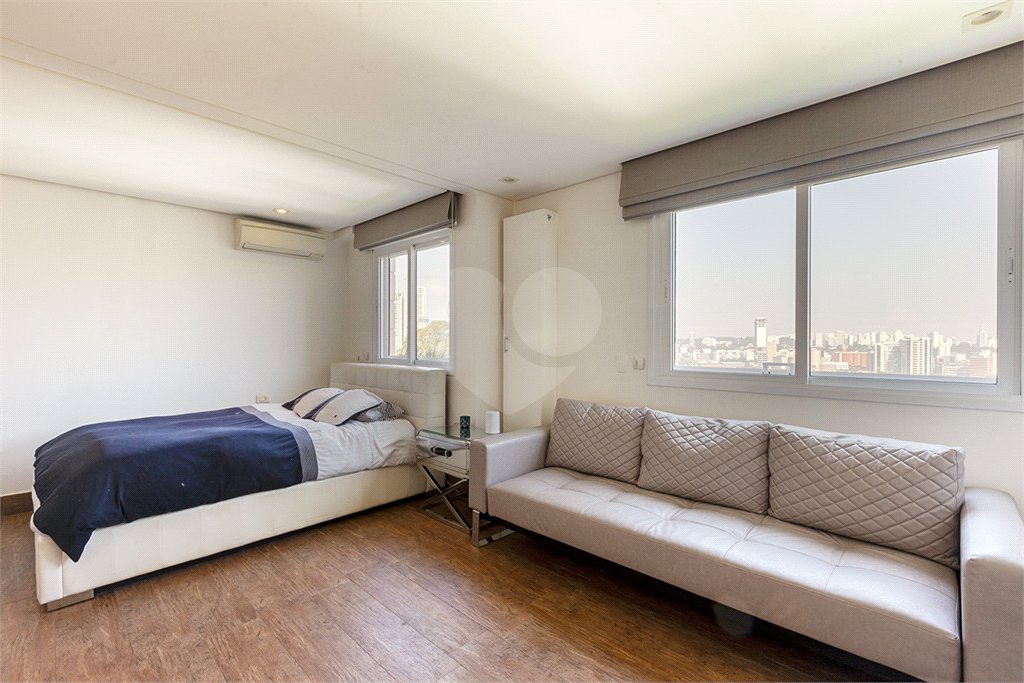 Apartamento à venda com 3 suítes em Panamby, São Paulo, SP
