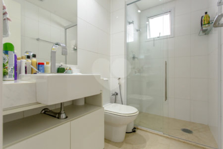 Apartamento à venda com 4 suítes em Vila Suzana, São Paulo, SP
