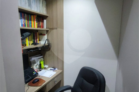 Sobrado à venda com 3 quartos, sendo 2 suítes,  em Vila Pires, Santo André, SP