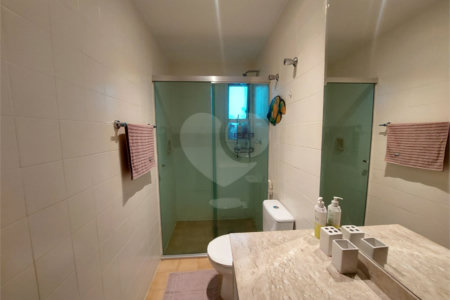 Apartamento à venda com 3 quartos, sendo 1 suíte, em Real Parque, São Paulo, SP