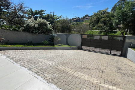 Casa à venda com 4 suítes em Jardim Paulista, Atibaia, SP