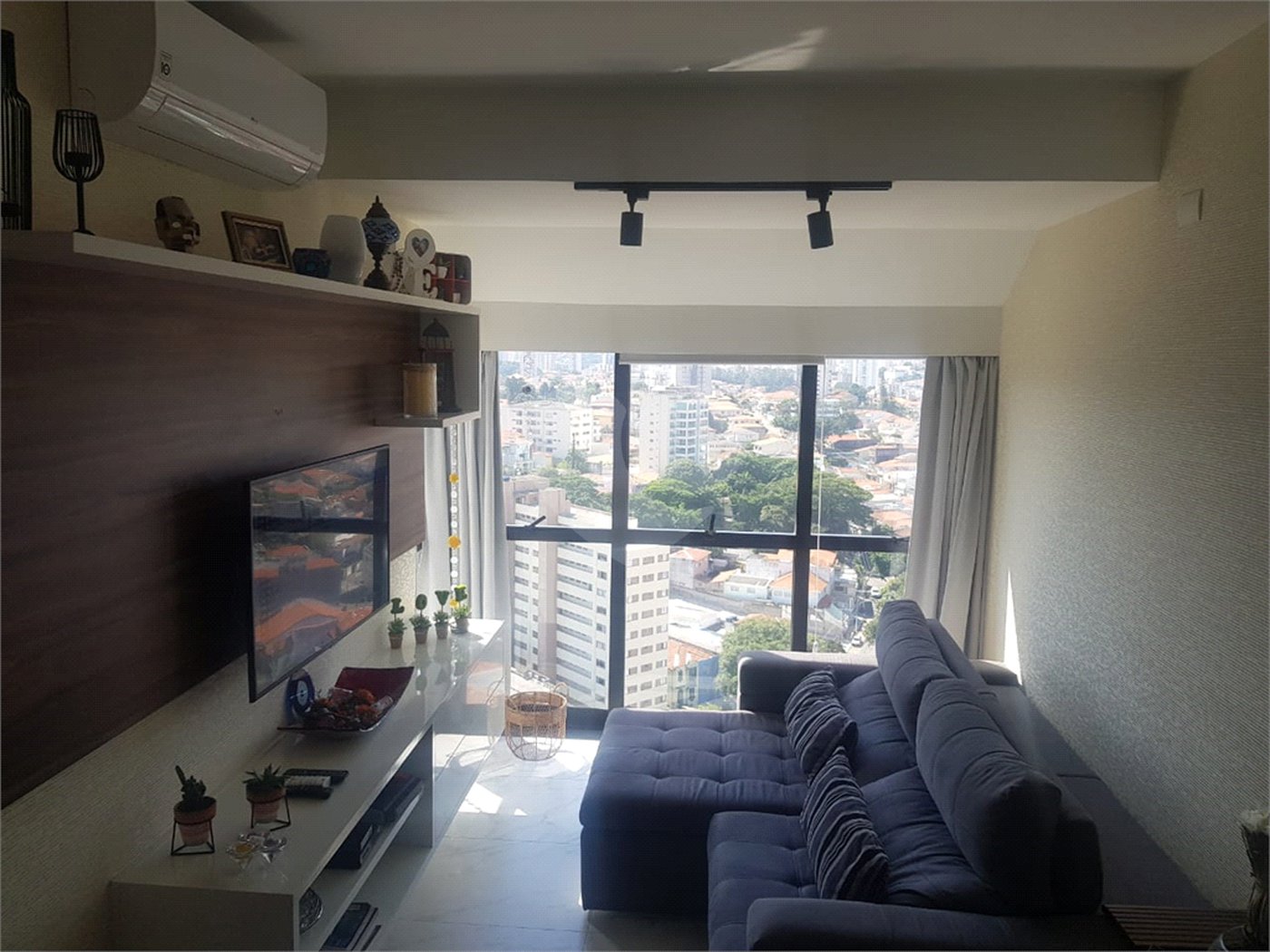 Flat à venda com 1 suíte em Santana, São Paulo, SP