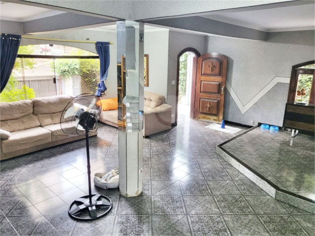 Casa à venda com 4 quartos, sendo 2 suítes,  em Vila Maria, São Paulo, SP