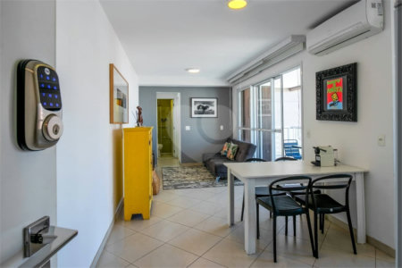 Apartamento de 45 m2 na Bela Vista, mobiliado, pronto para morar !