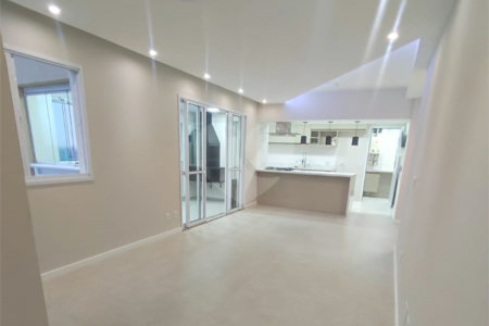 Apartamento à venda com 3 quartos, sendo 2 suítes,  em Jardim Arpoador, São Paulo, SP