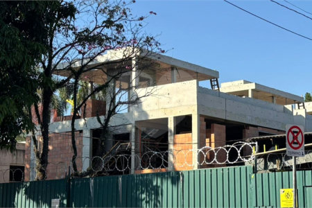 Casa à venda com 4 suítes no condomínio Casa Jardim Paineiras, São Paulo - SP