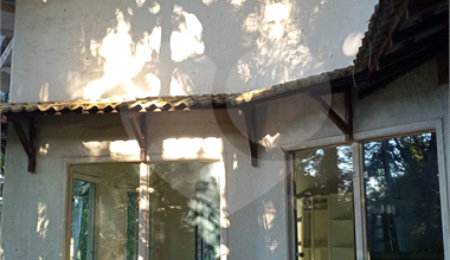 Casa à venda com 3 quartos, sendo 2 suítes,  no condomínio Gleba II, Mairiporã - SP