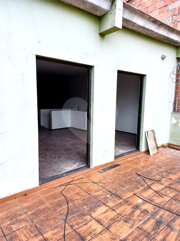 Sobrado à venda com 3 quartos, sendo 1 suíte, em Vila Lageado, São Paulo, SP