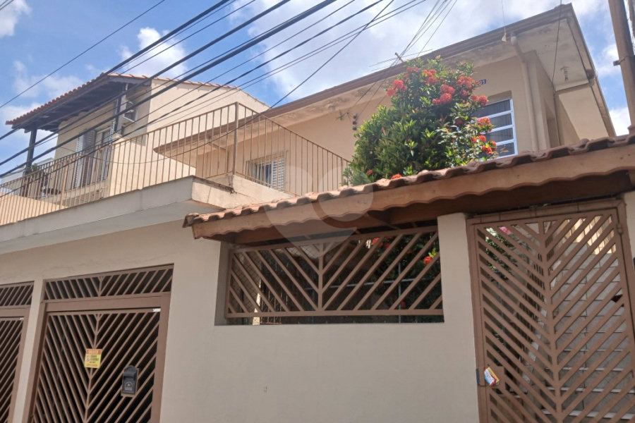 Sobrado à venda com 2 quartos em Vila Mazzei, São Paulo, SP
