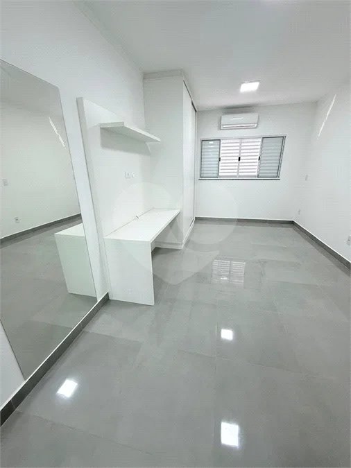 Kitnet Disponível para Locação no Bairro Cidade Jardim em Piracicaba/SP.