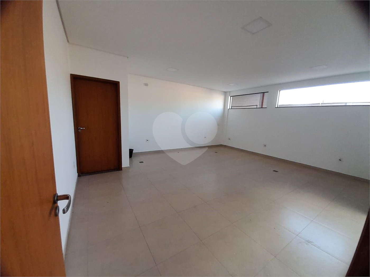 Galpão Industrial no Jardim Tangará - 1.714,91 m² de Área Útil